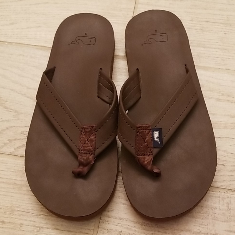 Vineyard Vines Flip Flops in Size 10 W/M 8 in EUC!